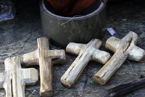 Krzyż fot. Lawrence OP