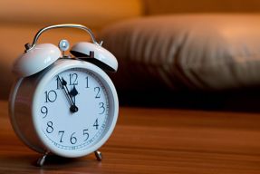 budzik fot. Marco Verch