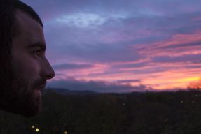 mezczyzna fot. Lawrence OP